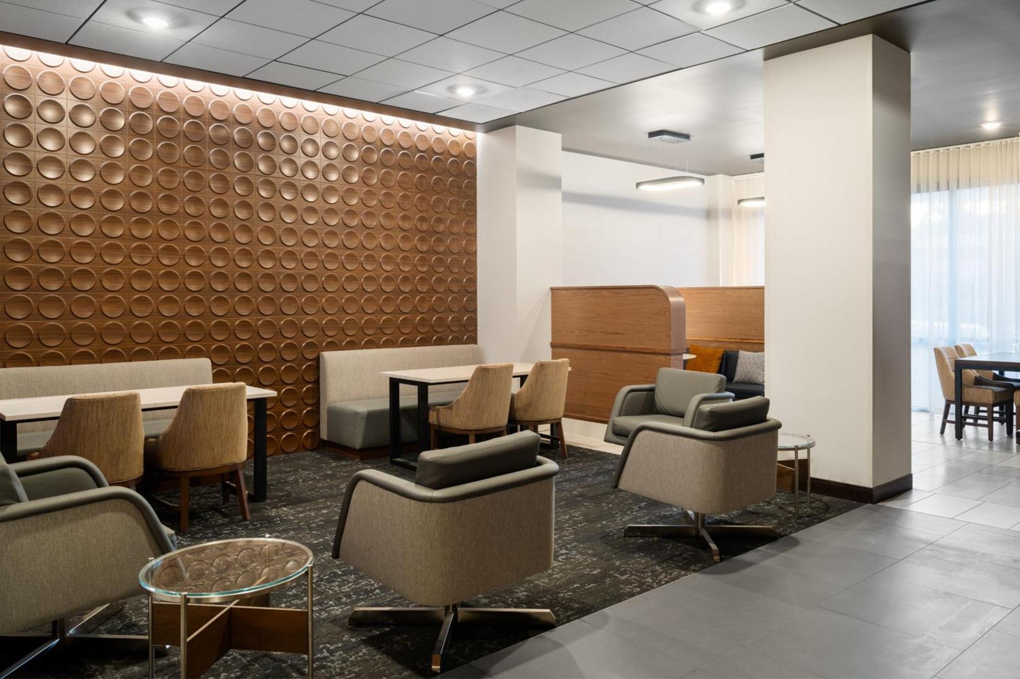 Hotel Courtyard By Marriott Seattle Seatac Airport Exterior foto